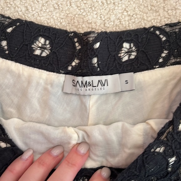 Sam & Lavi Lace Shorts - Picture 3 of 4